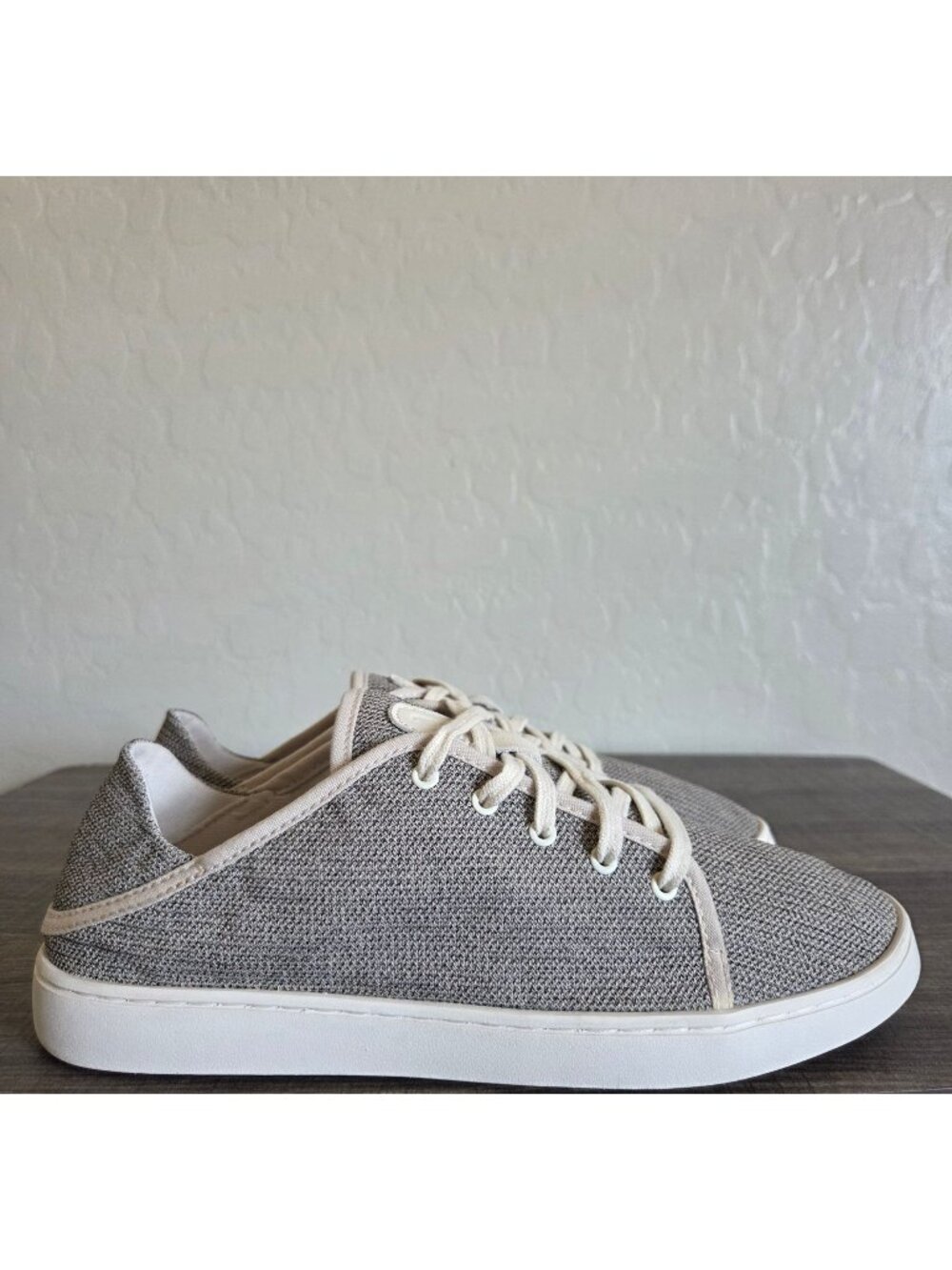 Olukai Pehuea Li Convertible Lightweight Sneaker Shoes Tapa/Cream Sz Women's 9.5